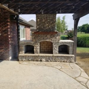Outdoor Fireplace Tulsa 1