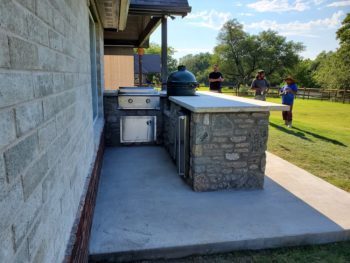 Key Elements Often Found In Outdoor Kitchen Installation